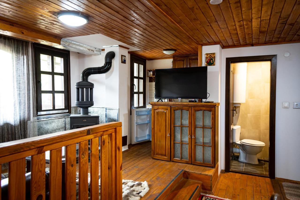 Razsukanova House , Разсукановата Къща Elena Esterno foto